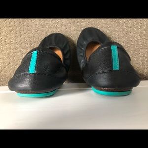 Tieks Shoes - Black Tieks Size 9 Tieks Shoes - Black Tieks Size 9